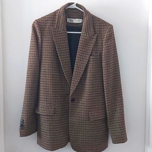 Ladies, Zara, check, elbow patch blazer.